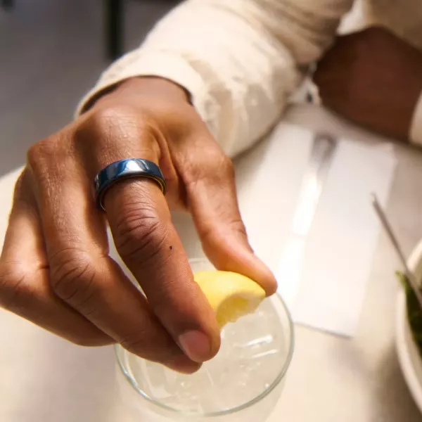 Смарт-кільце Oura Ring 4 Ceramic Midnight Size 8