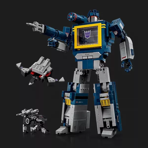 Конструктор LEGO Icons Transformers: Саундвейв (10358)