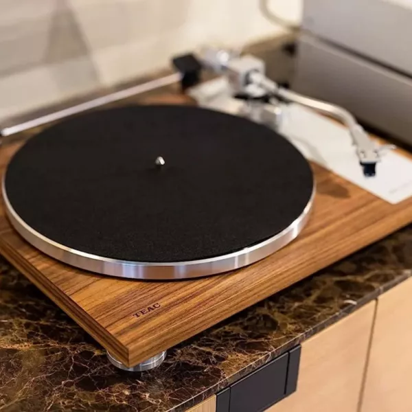 Вініловий програвач TEAC Hi-Fi TN-4D-SE/WA (Walnut)