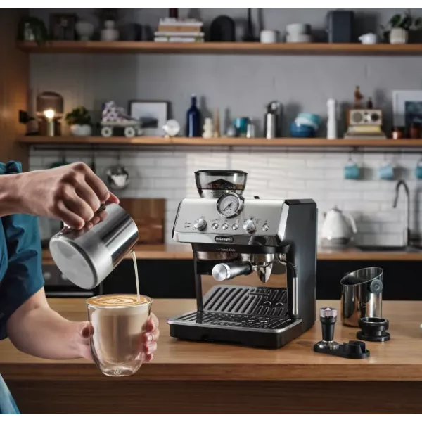 Кавоварка ріжкова DeLonghi EC 9155 MB (Silver)