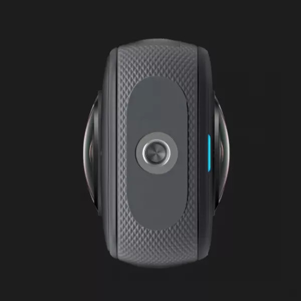 Екшн-камера Insta360 X3