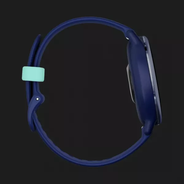 Garmin Vivoactive 5 Metallic Navy Aluminum Bezel with Navy Case and Silicone Band