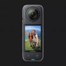 Екшн-камера Insta360 X4