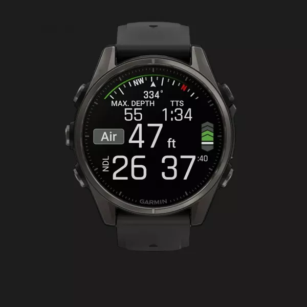 Garmin Fenix 8 43mm AMOLED Sapphire Carbon Gray DLC Titanium with Black/Pebble Gray Silicone Band