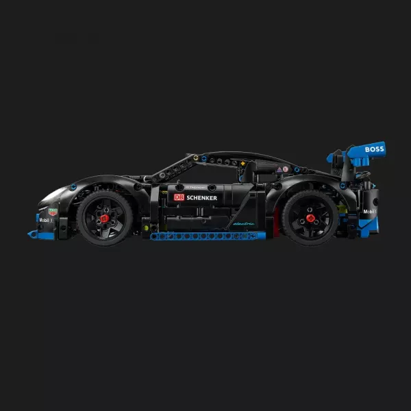 Конструктор LEGO Technic Автомобіль для перегонів Porsche GT4 E-Performance (42176)