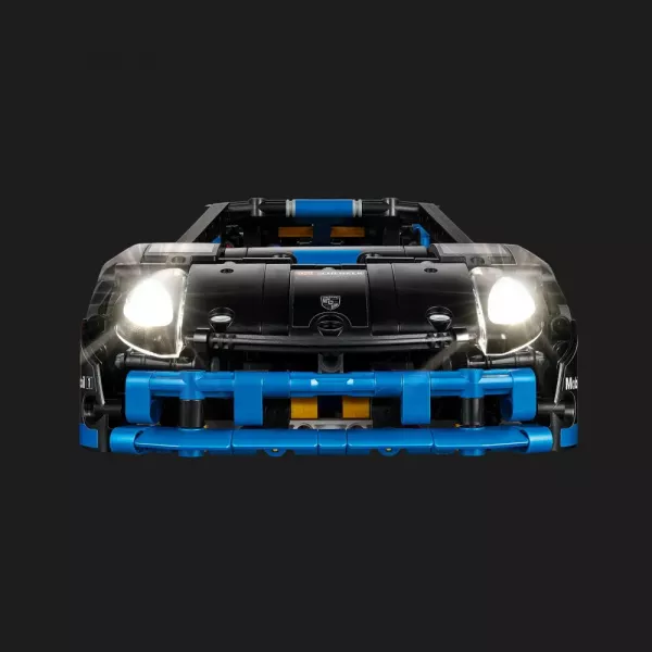 Конструктор LEGO Technic Автомобіль для перегонів Porsche GT4 E-Performance (42176)
