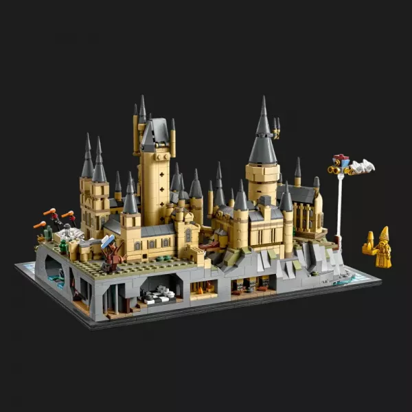Конструктор LEGO Harry Potter Замок і територія Гоґвортсу (76419)