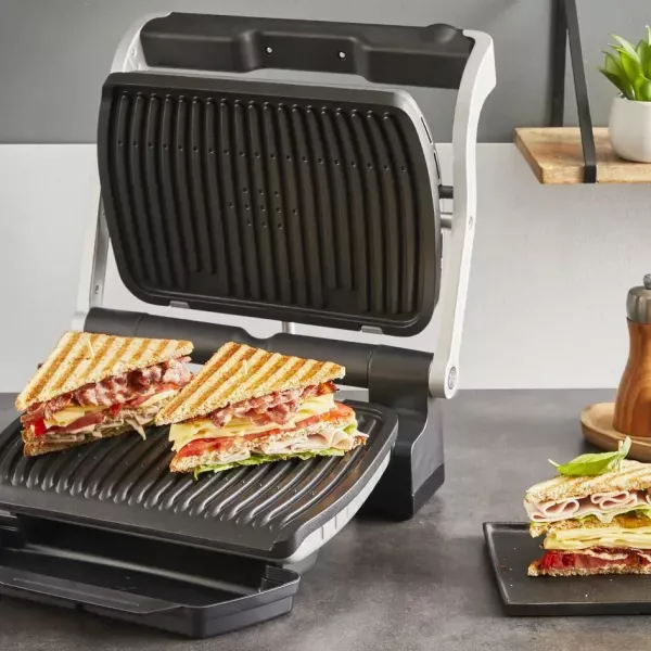 Гриль Tefal OptiGrill + GC717D10