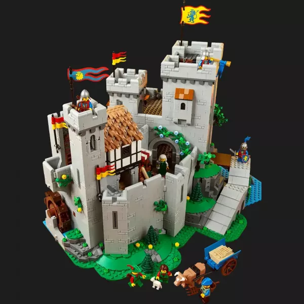 Конструктор LEGO Icons Замок лицарів Лева (10305)