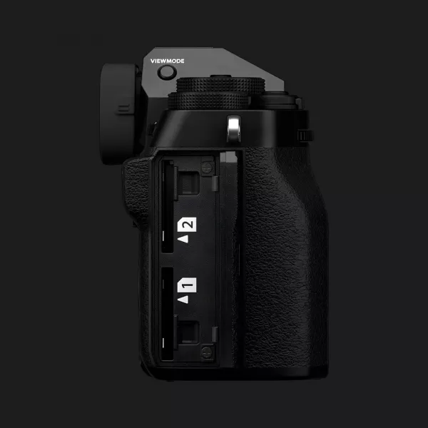 Цифровий фотоапарат Fujifilm X-T5 Kit 16-50mm (Black) (16842539) (Standard)