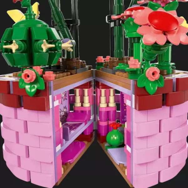 Конструктор LEGO Disney Квітковий горщик Ізабели (43237)