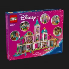 Конструктор LEGO Disney Замок принцеси та королівські улюбленці (43267)