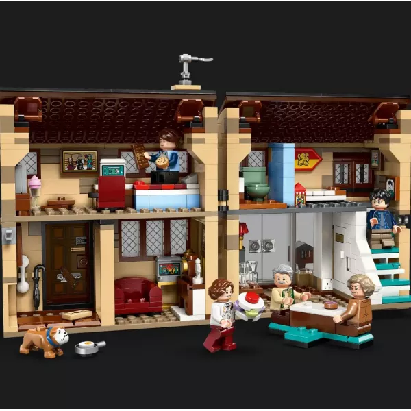 Конструктор LEGO Harry Potter Привіт-драйв: візит тітки Мардж (76451)