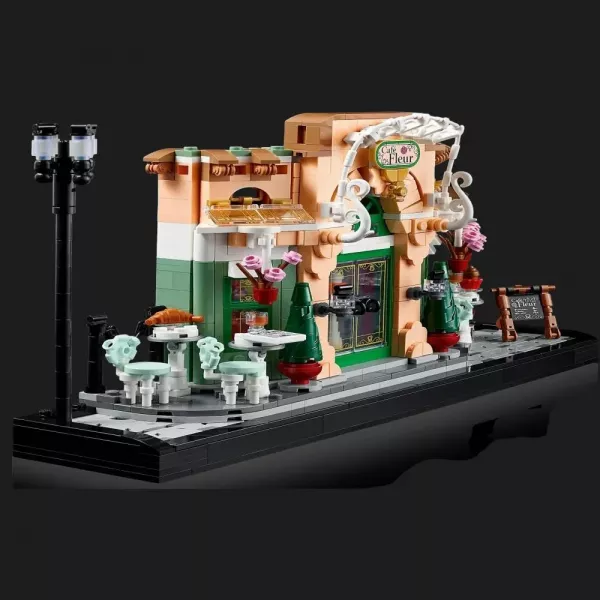 Конструктор LEGO Icons Французька кав'ярня (10362)