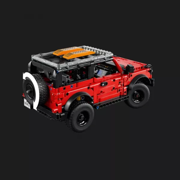 Конструктор LEGO Technic Ford Bronco SUV (42213)