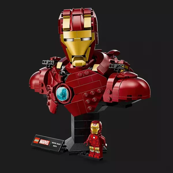 Конструктор LEGO Marvel Бюст Залізної Людини MK4 (76327)