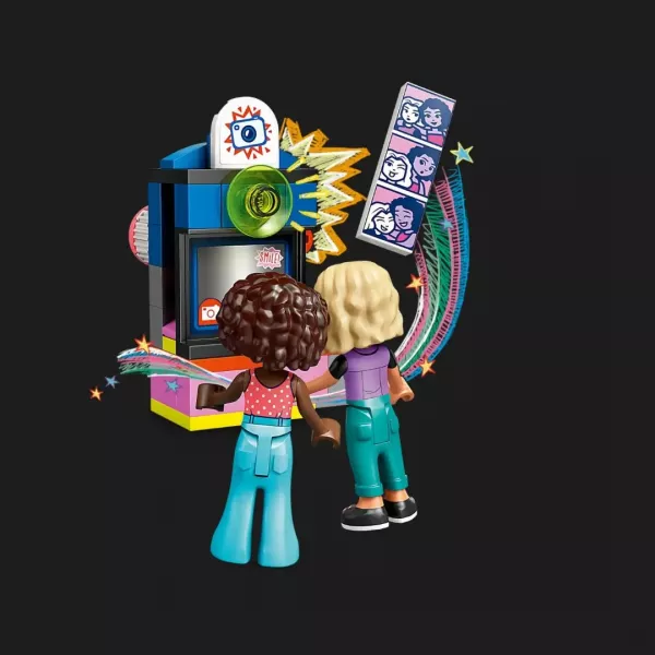 Конструктор LEGO Friends Перукарня та магазин аксесуарів (42662)