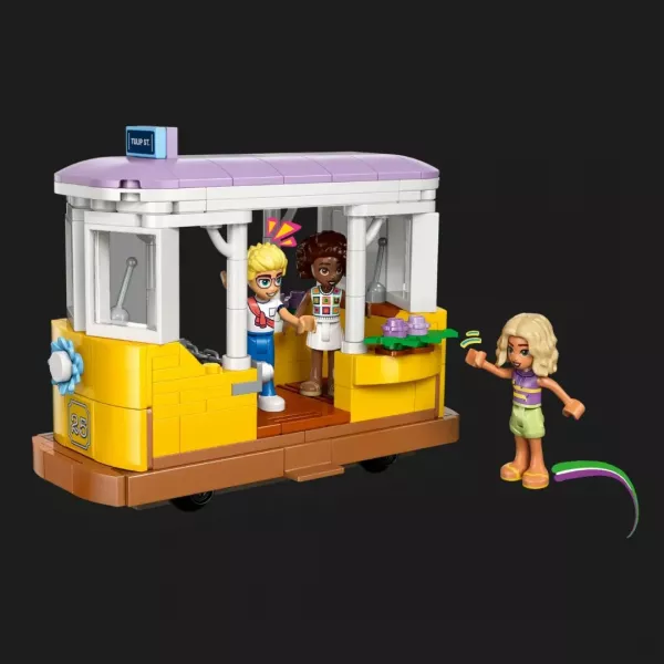 Конструктор LEGO Friends Кавʼярня з рослинами і квіткова крамниця (42671)