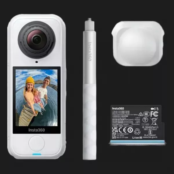 Екшн-камера Insta360 X4 Air Arctic White Starter Bundle