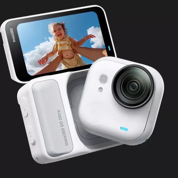 Екшн-камера Insta360 GO Ultra Arctic White Creator Bundle
